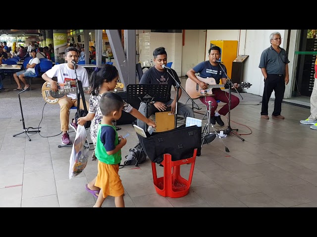 Zapin Budi - One Avenue Buskers class=