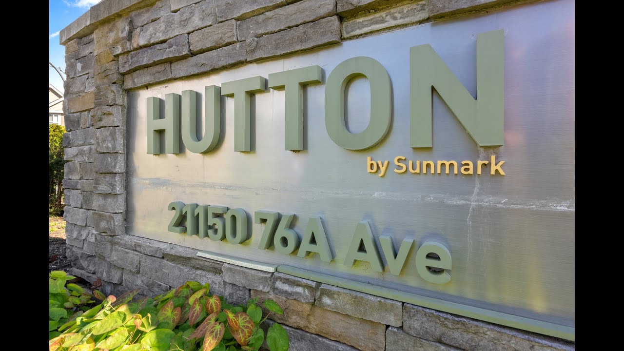 ✅🏠 SOLD 18-21150 76A Ave above listing price! 