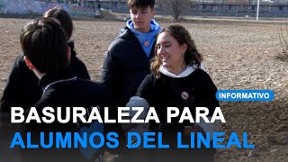 Alumnos del IES Parque Lineal realizan la actividad de la basuraleza Alumnos del IES Parque Lineal realizan la actividad de la basuraleza