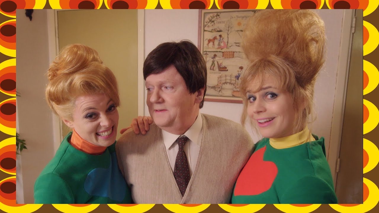 Henk krijgt een make-over | Welkom in de jaren 60 - YouTube