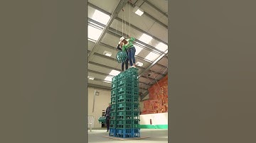 Crate Stacking Timelapse - Calvert Exmoor Shorts