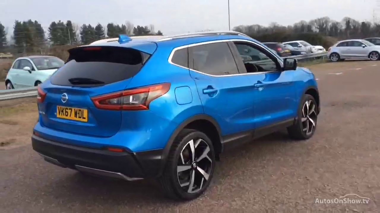 Nissan qashqai blue