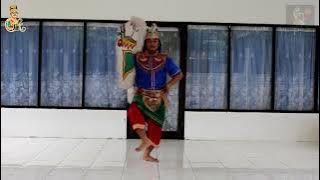 RAGAM GERAK DASAR KUDA GIPANG ANAK BANJAR KALIMANTAN SELATAN