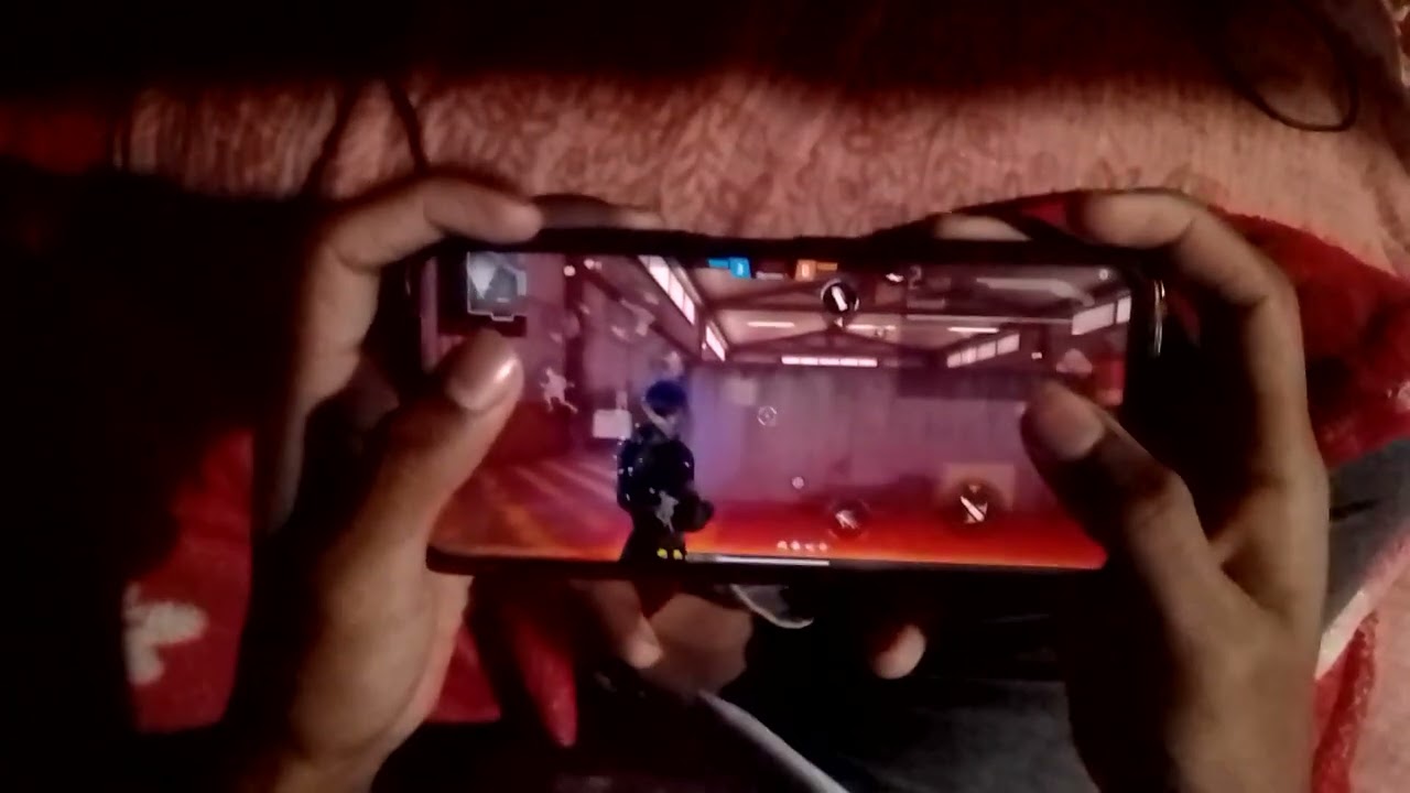 Free Fire Handcam Gameplay Part 1 😱