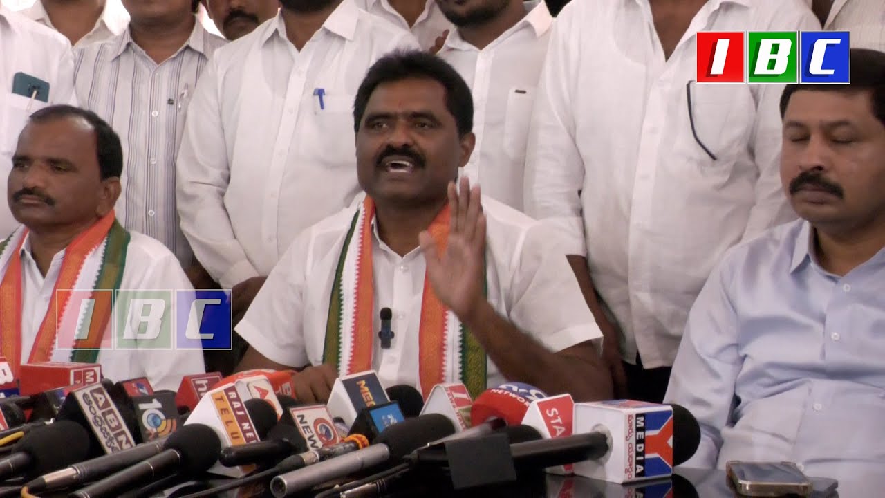 కాంగ్రెస్ లో జెండా మోసిన కార్యకర్తలకు పదవులు రావు: గుమ్ముల మోహన్ రెడ్డి