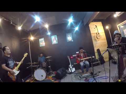 Download lagu BIP STRUGGLE ( TAKAN PERNAH) COVER BIP STRUGGLE ( TAKAN PERNAH) COVER