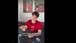Yabancılar Türkiye'deki ilk 11'i dinlerken