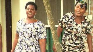 KKKT Kwaya Kuu Usharika Wa Mbalizi Mbeya Hapa Ulimwenguni  Video (MOA)