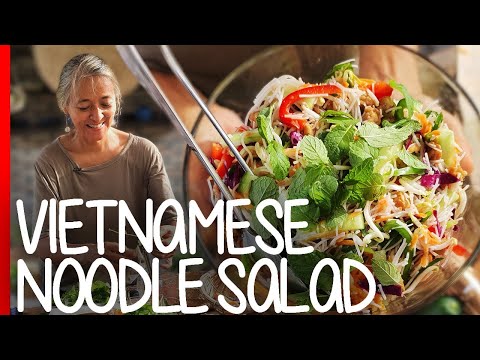 Video: Salad Mie Sayur