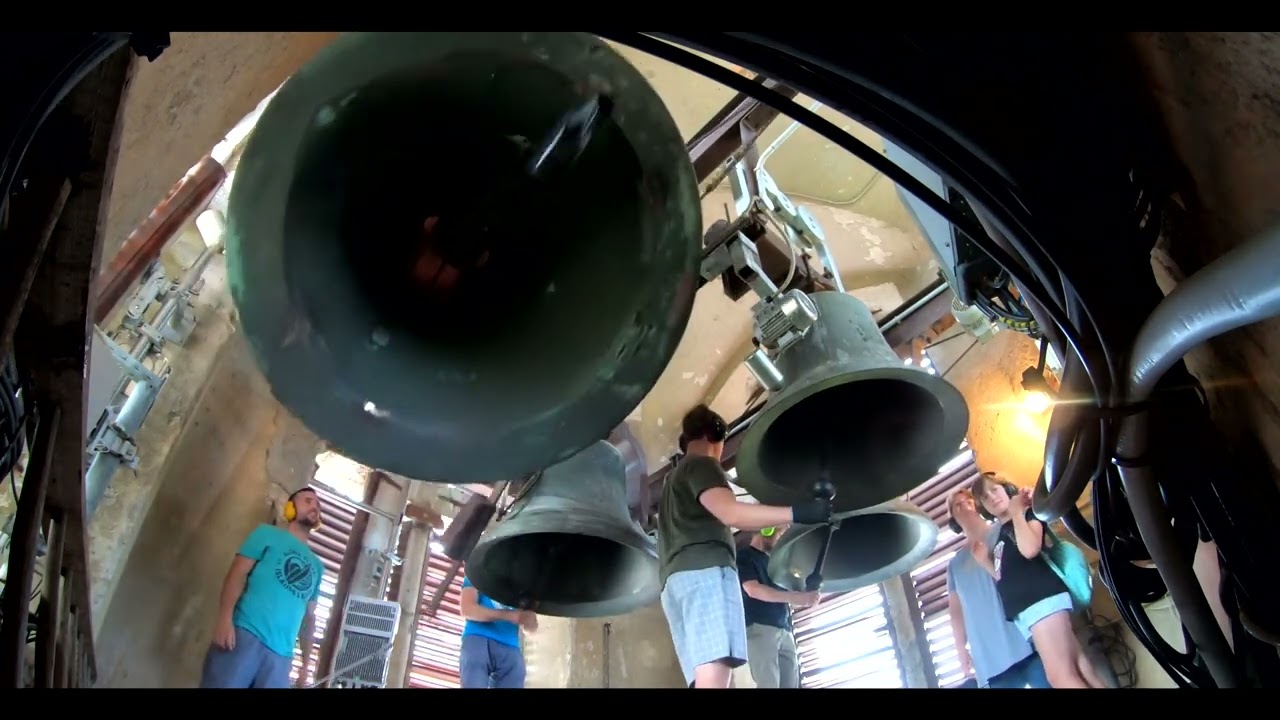 Homec (SLO) Župnijska cerkev Marijinega rojstva - pritrkovanje/Church of the Nativity of Mary -bells