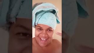 Espelho A Pessoa Barriguda Debocha Do Barrigudo A Pessoa Feia Debocha Do Feio