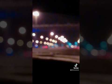 أليسا سنين و انا عايشة بمشاكلي