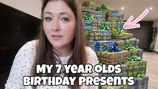Everything my 7 Year Old is Getting For His BIRTHDAY!
A trip into the city, everything my 7 year old Jace is getting for his birthday, new glasses and lots more today! Which one did you like the most?!
Find us on Facebook for real-time updated, pictures and videos: https://www.facebook.com/inghamfamilyofficial Everything my 7 Year Old is Getting For His BIRTHDAY!