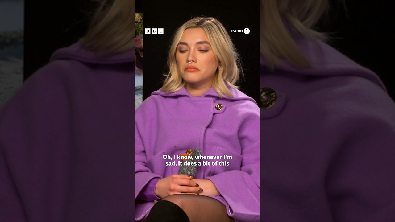 This adorable Florence Pugh and Emma Chamberlain cute matching outfit  moment is everything