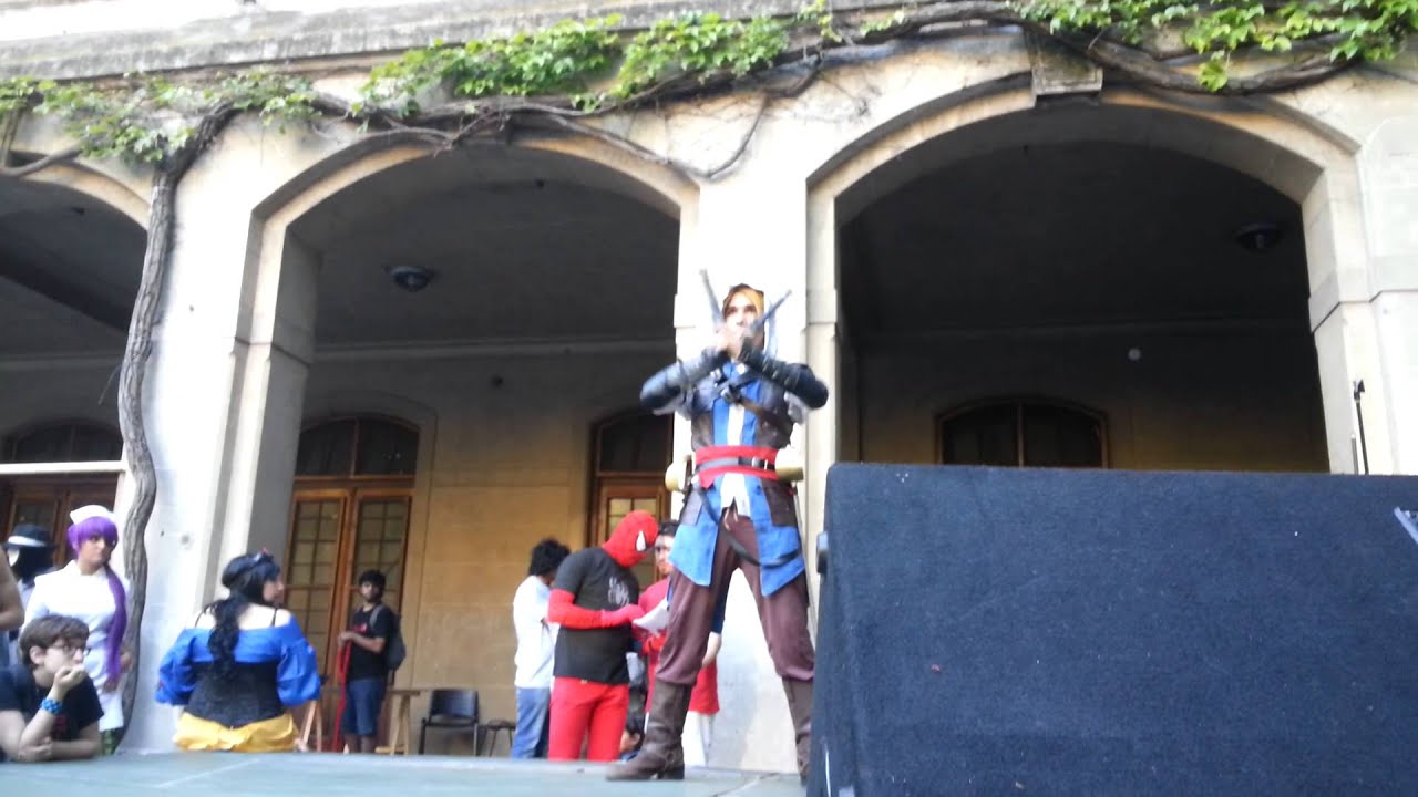 Edward Kenway cosplay performance