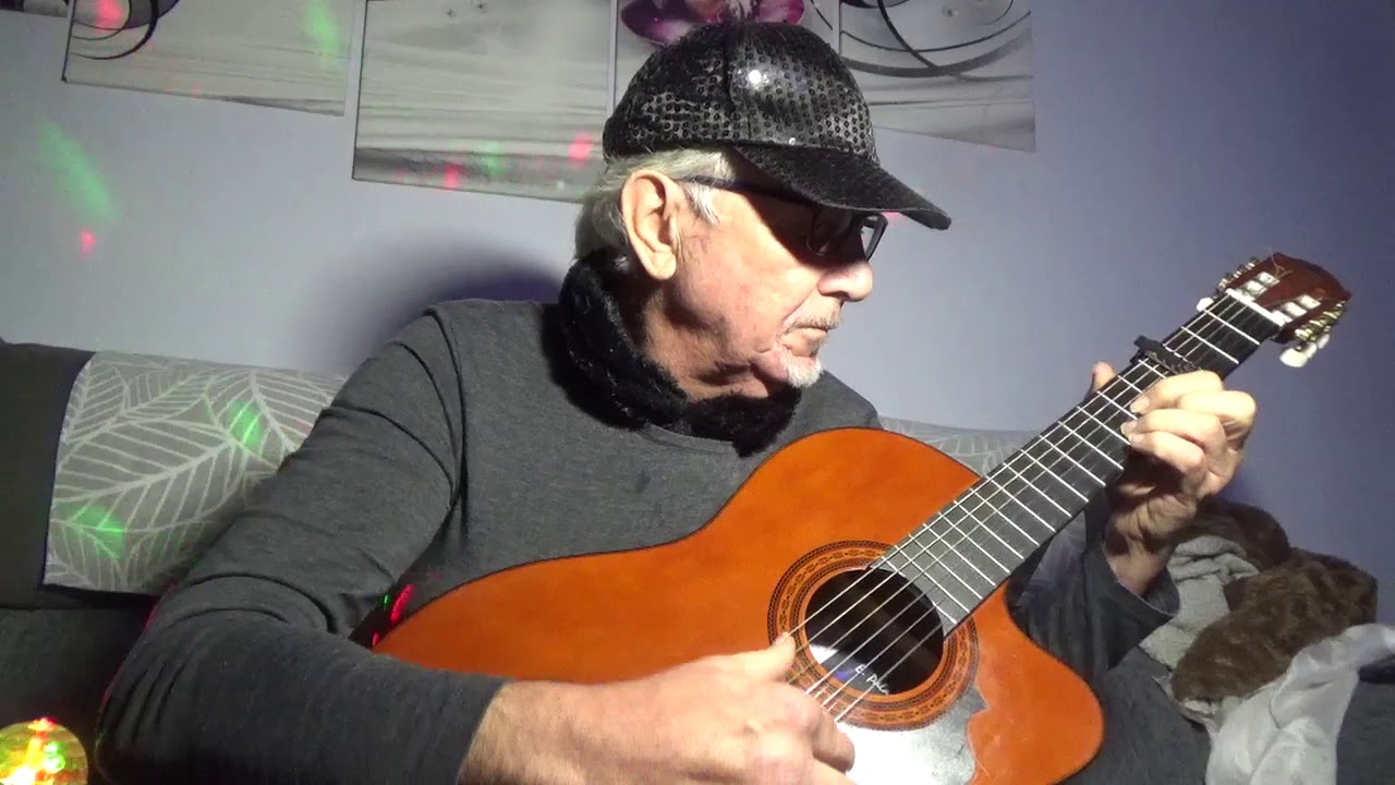 EL TAMBORILERO - YouTube