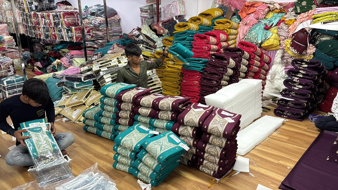 Suits  Factory MAS fashion सूटो के लिए कहीं और नहीं जा पाओगे Branded fancy suits