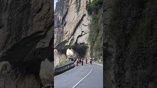 Rock tunnel | Kinnaur Gate | Spiti Tour | Himachal Tour | This Road is made cutting rock