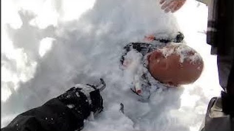 Honeybadger Snowmobile vs Avalanche