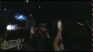 De lado a lado | Menuda Coincidencia & Tocadiscos Trez (2 de 4)