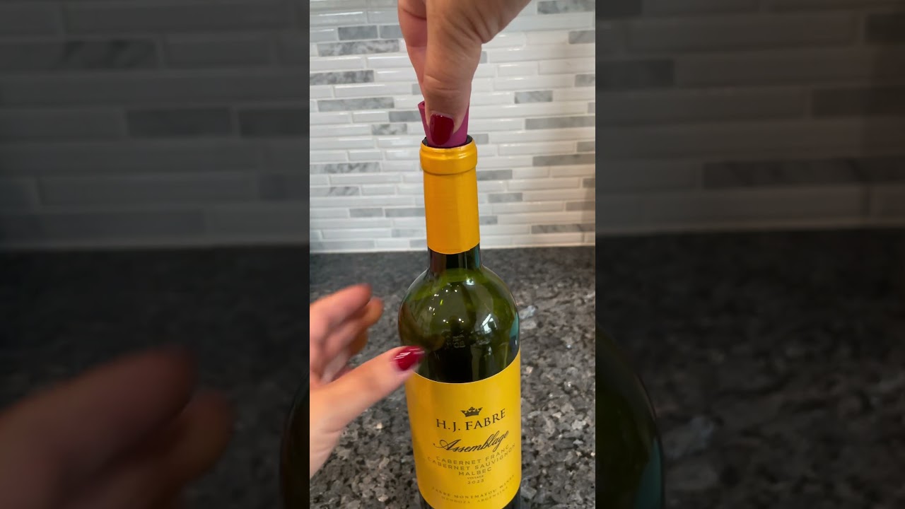 Wine stoppers create a fantastic seal with this ribbed edge 