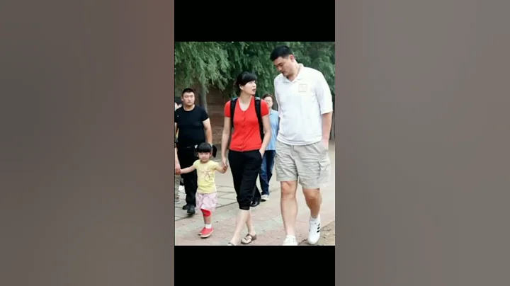 姚明一家三口近照曝光8歲女兒的身高很驚人 - 天天要聞