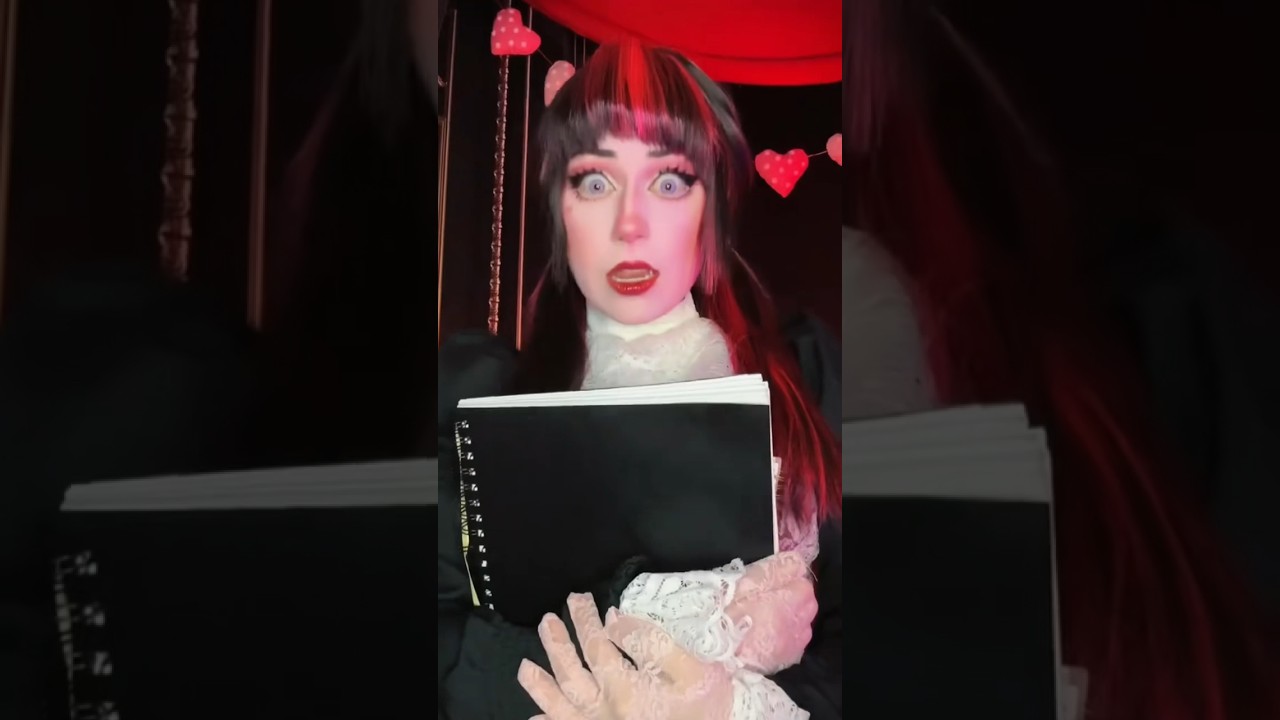 Why do ghouls fall in love ? Monster High Cosplay #draculara #dracularacosplay #monsterhigh