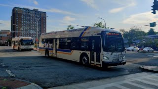 Bee Line Bus: 2022 New Flyer XDE40s 424 (Route 14) & 434 (Route 15) at White Plains TransCenter