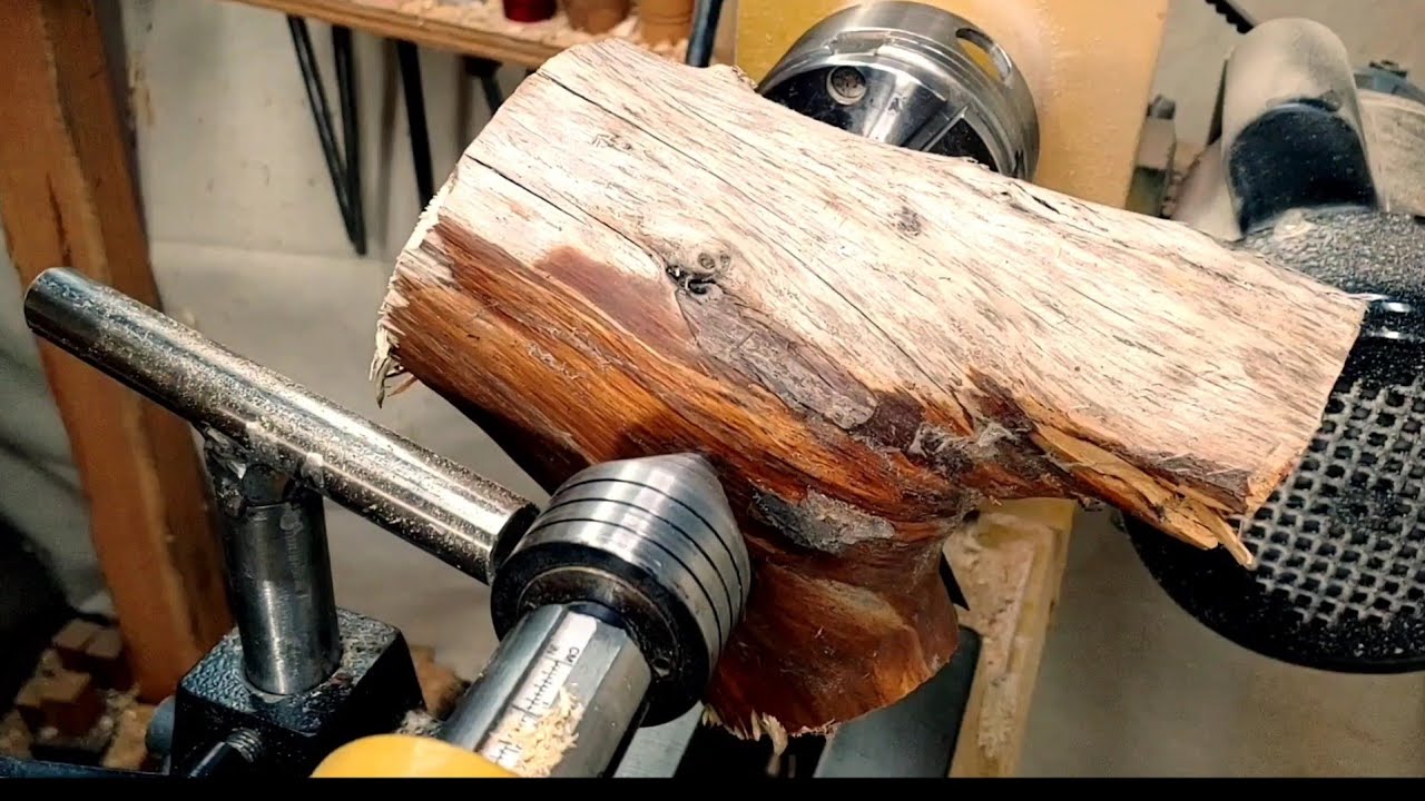 wood turning a crotch bowl