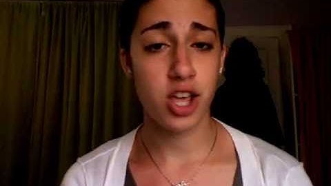 Lip syncing Lazy Song by Bruno Mars