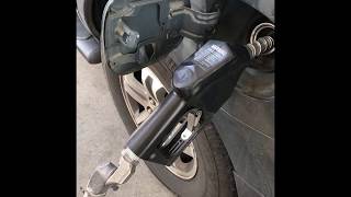 With gas prices so high every drop counts. the simple little life hack
will ensure you get all paid for and a extra, unless no one k...