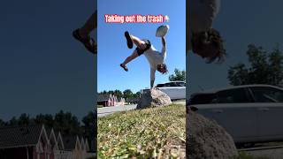 Taking out trash PARKOUR style!