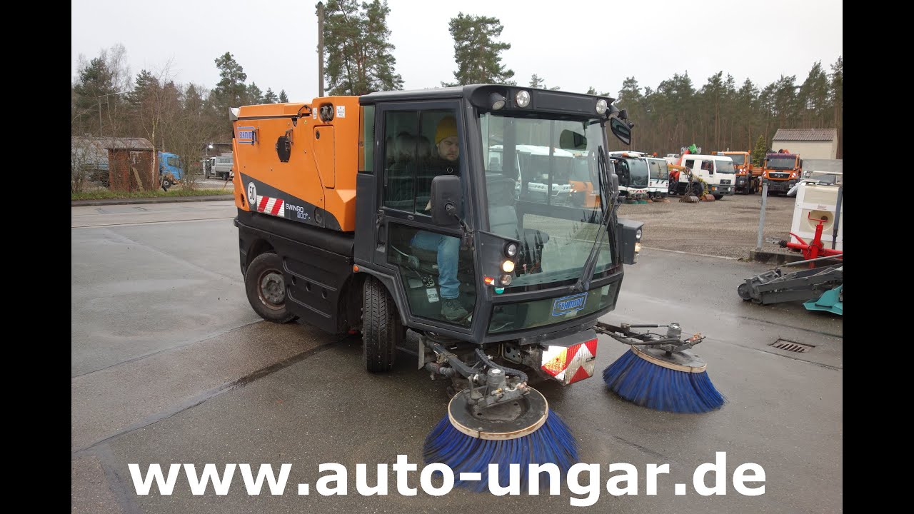 Schmidt Swingo 200+ 2 Besen Kehrmaschine www.auto-ungar.de