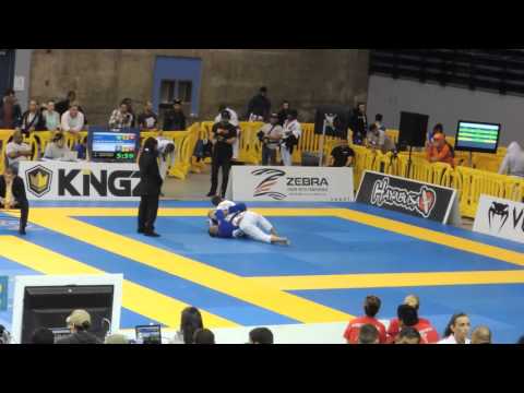 Sergio Hernandez VS Osvaldo Queixinho Moizinho IBJJF PAN 2016