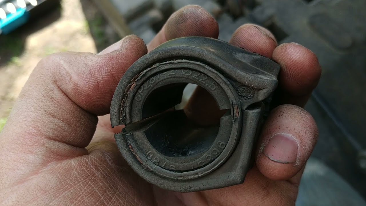 Замена стоек и втулок стабилизатора на пежо 308 своими руками - YouTube