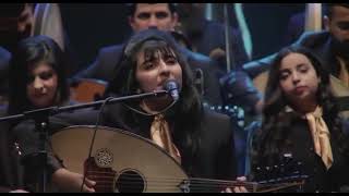 منار دريد تغني في المسرح الوطني العراقي