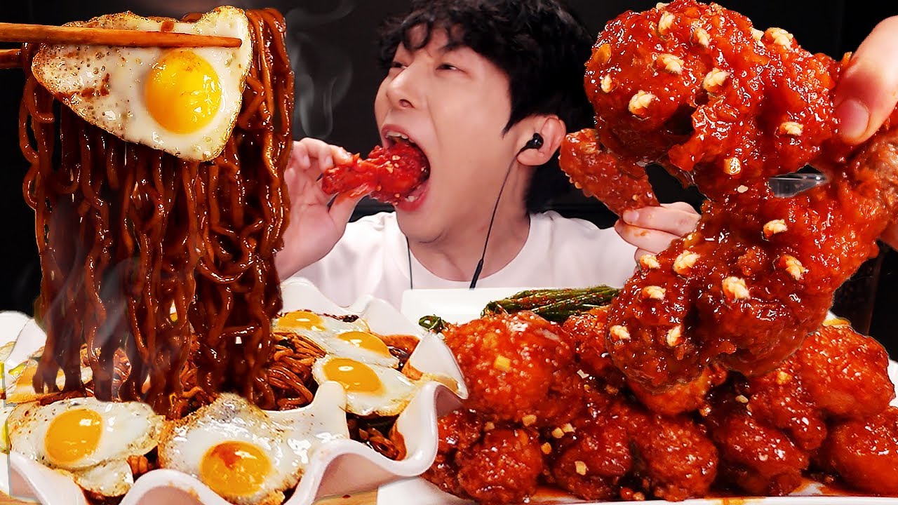 ⁣MUKBANG 🍗 양념 치킨, 짜파구리, 메추리알, 파김치 먹방 (레전드 한입)BLACK BEAN NOODLES & CHICKEN KOREAN FOOD