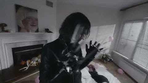 elyaplugg! - песня про то как я подарил ей сердце лол / ily (official music video)