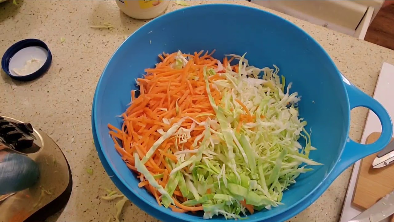 How to make a quick and easy simple Cole Slaw! - YouTube