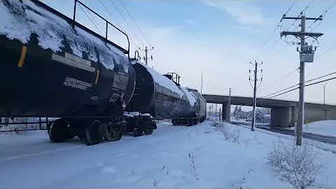 100th and c6m! cn 324 rolling by st hubert in fres...