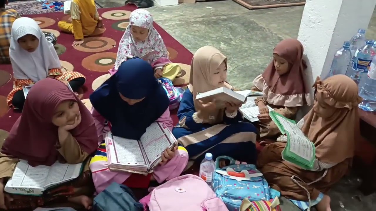 Tadarus khataman Al-Qur'an malam ke 20 