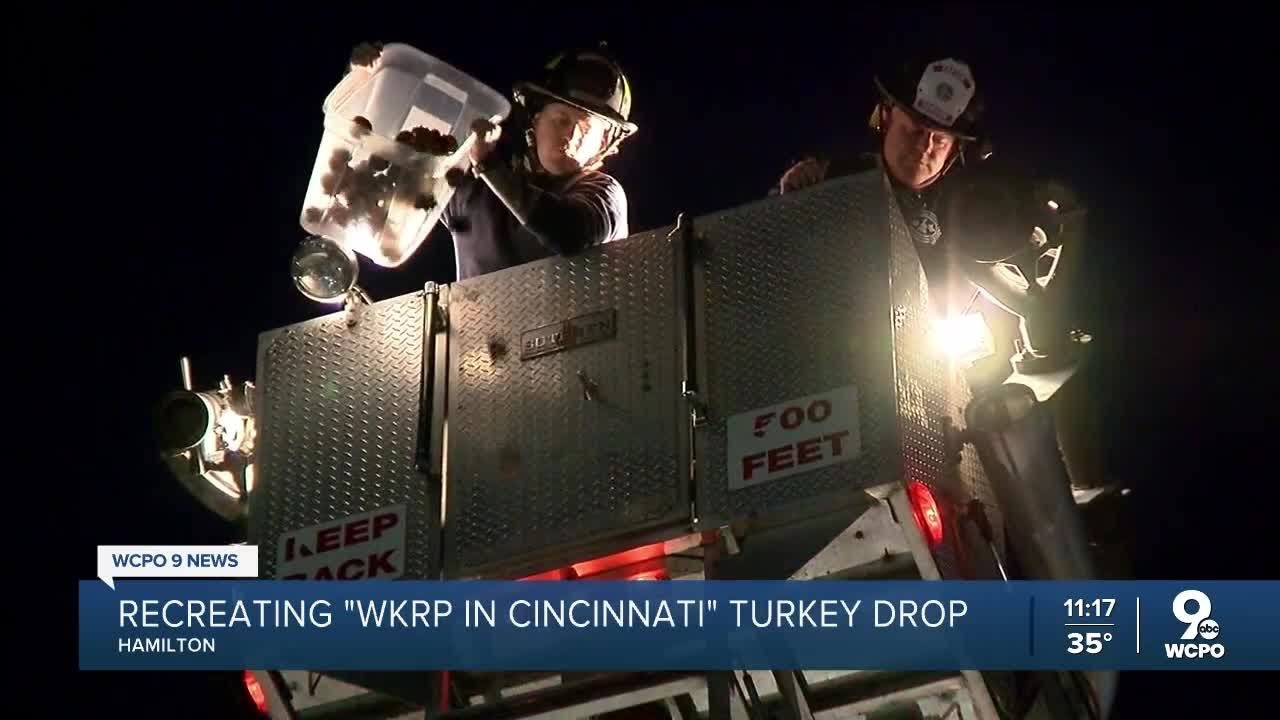 Ohio businesses recreate 'WKRP in Cincinnati' turkey drop YouTube