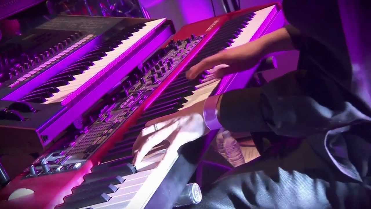 Ayna - Poids plume - Live à l'Olympia