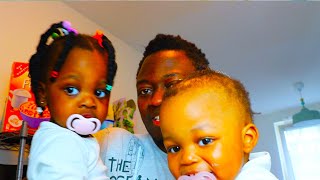 Husband Takes Care of Pregnant Wife With 2nd Set of Twins: Tasty Nigerian Jollof Rice Recipe