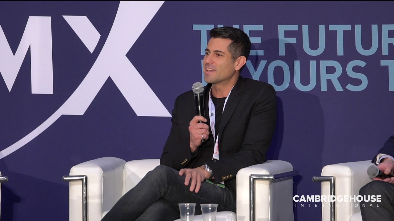 Tech Companies Disrupting The Healthcare Sector