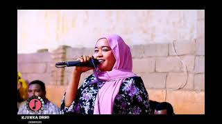 الفنانه منى السوريبه اغنيه تقصد شنو _ اغاني سودانيه 2023