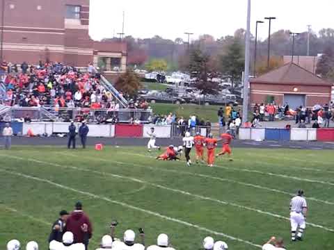 FOOTBALL: Josh Whaley deep pass to CJ Dickson