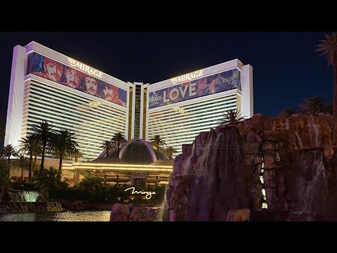 Cromwell Las Vegas Room Tour and Review!