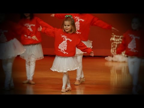 Kaydence's Christmas Dance Recital (The First Noel, Carrie Underwood)