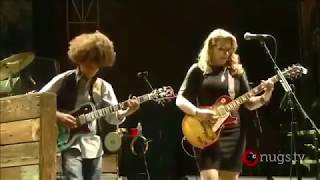 Video thumbnail of "Tedeschi Trucks Band - Statesboro Blues"